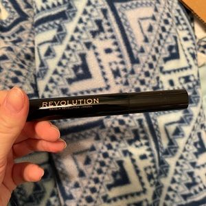 Revolution Flutter Lash Mascara